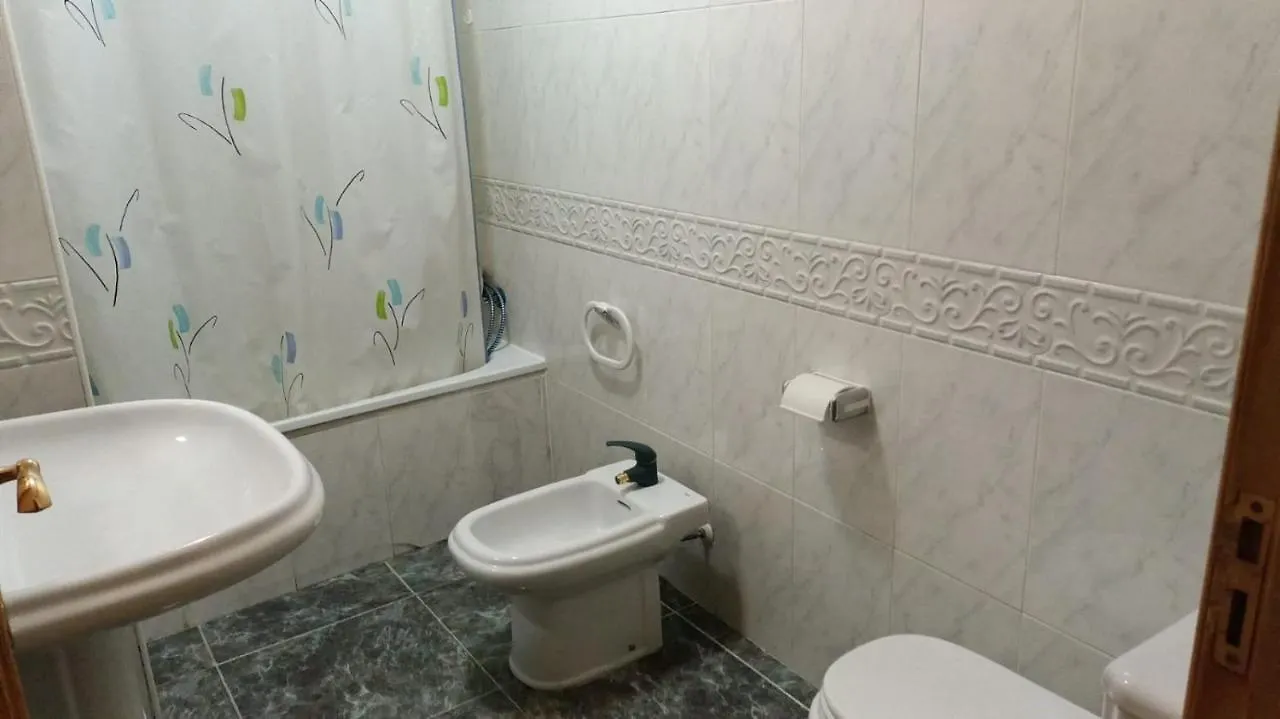 Economic Private Room In Center Of Granada Homestay