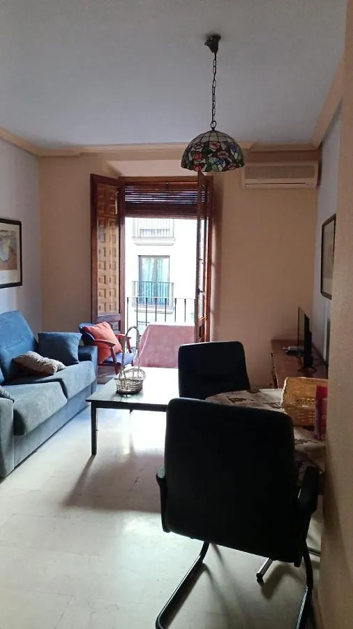 Homestay Economic Private Room In Center Of Granada
